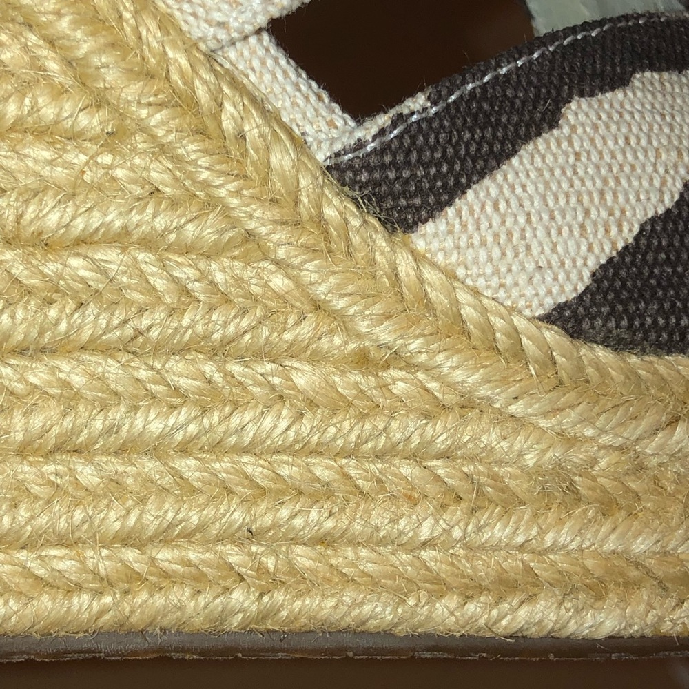 Michael Kors Brown Zebra Print Canvas Shoes B9 - Picture 6 of 8